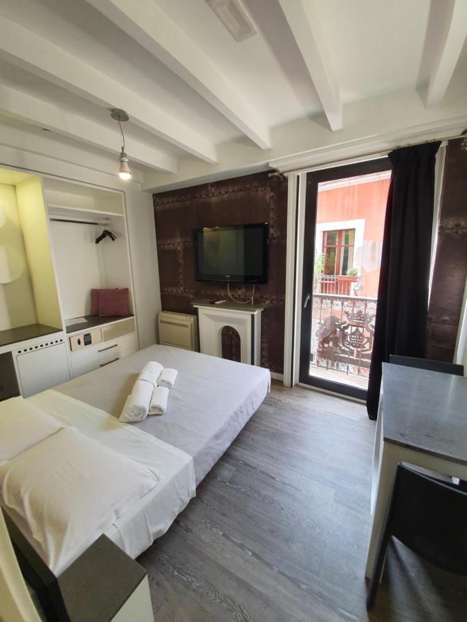 Emphasis Suites & Rooms Cagliari Eksteriør billede