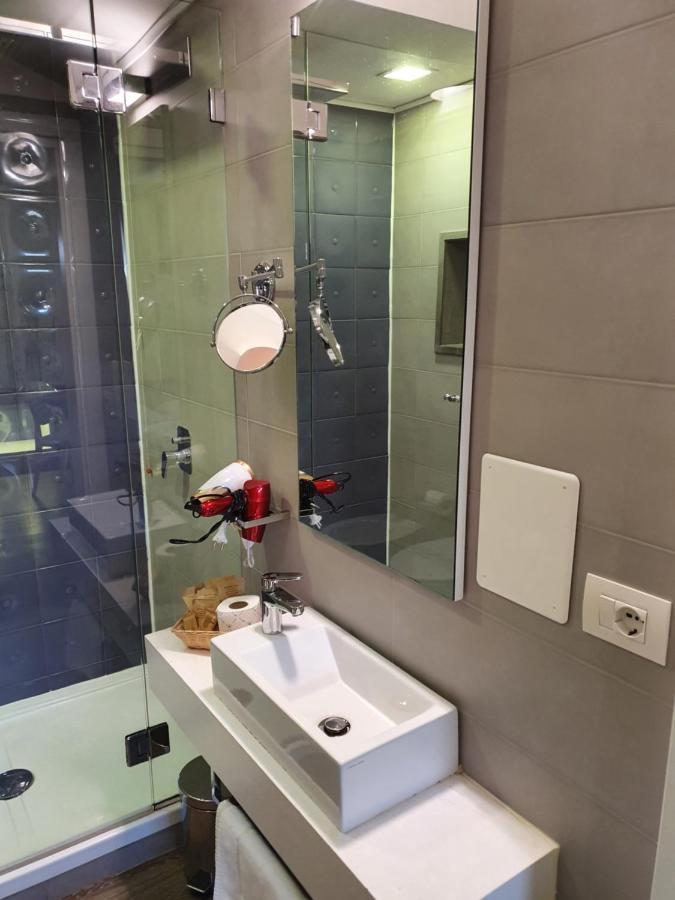 Emphasis Suites & Rooms Cagliari Eksteriør billede
