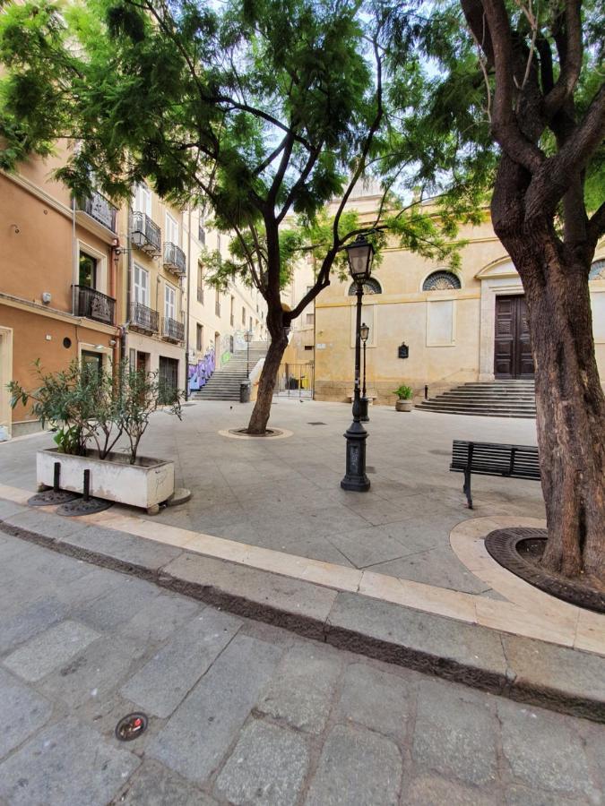 Emphasis Suites & Rooms Cagliari Eksteriør billede